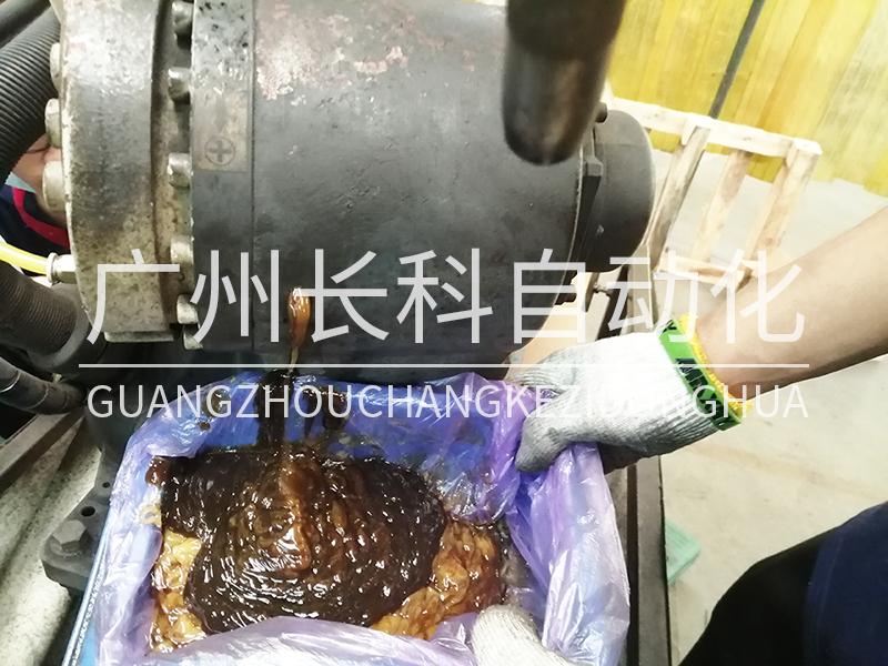 松下焊接機(jī)器人保養(yǎng) 松下焊接機(jī)器人更換潤滑油