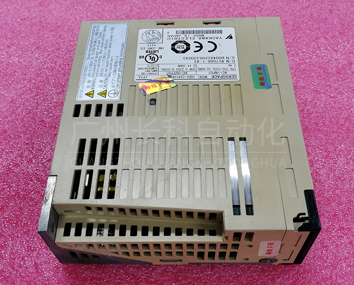 安川SERVOPACK SGDS-02A12A伺服驅(qū)動器 安川SERVOPACK SGDS-02A12A伺服驅(qū)動器