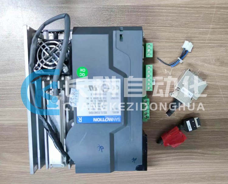 三洋伺服驅(qū)動器RS1L03AE0D0 三洋伺服驅(qū)動器RS1L03AE0D0